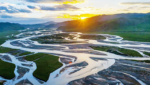 心系中华民族母亲河 习近平念兹在兹