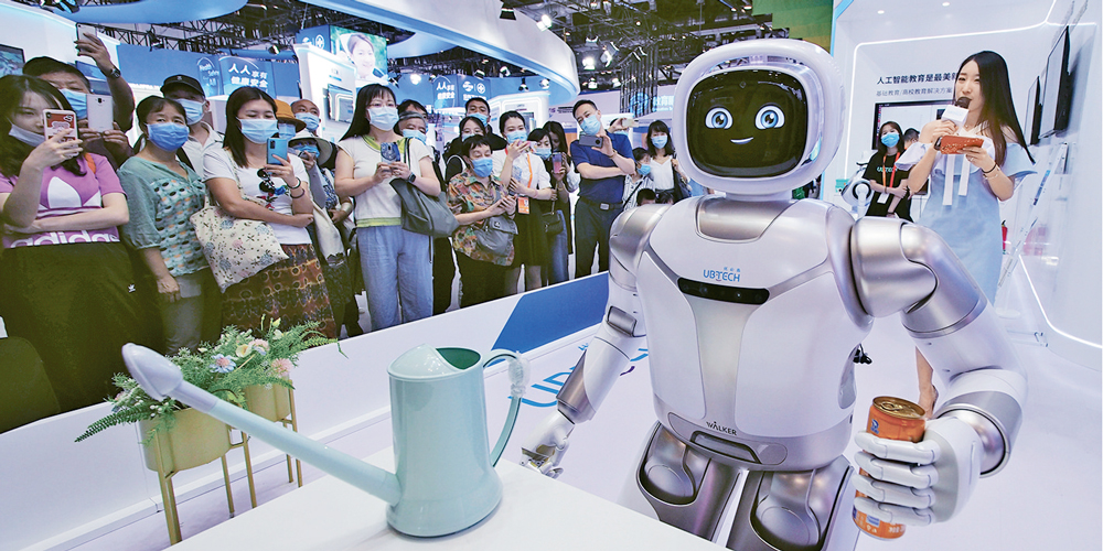 迎难而上 为国担当 奋力开启中国特色大国外交新征程