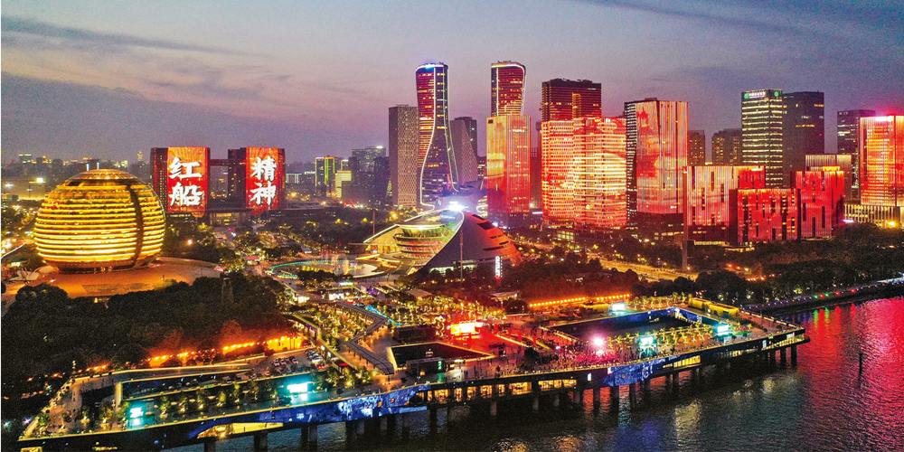 马克思主义中国化：百年党史的精彩华章