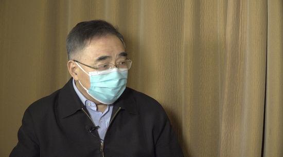 3月3日,中央指导组专家组成员、中国工程院院士、天津中医药大学校长张伯礼,在武汉接受了人民日报新媒体的专访。