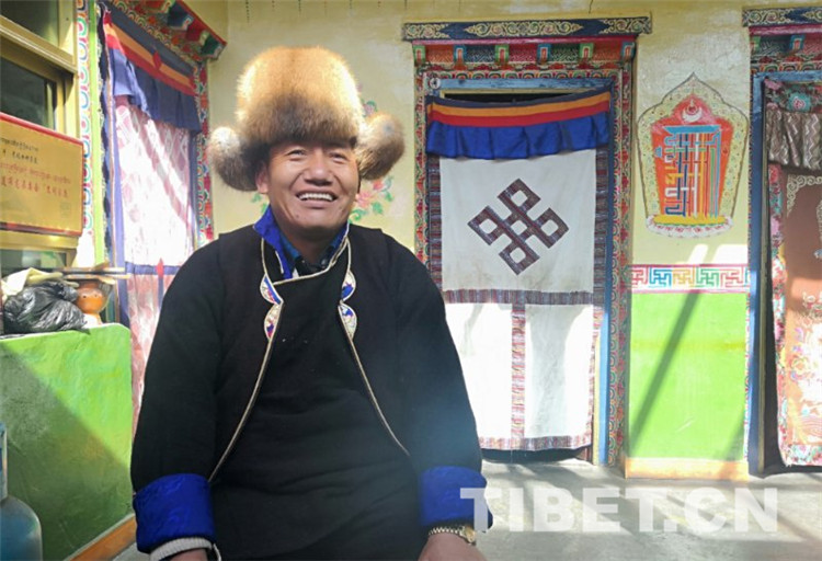 羊卓雍错湖畔脱贫致富新景象