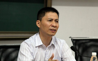 刘哲昕：中国浦东干部学院法律与人文综合教研部主任