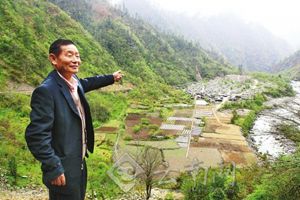 高德荣：&ldquo;老县长&rdquo;的&ldquo;筑路&rdquo;人生