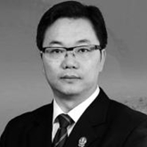 &ldquo;燃灯者&rdquo;邹碧华