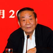 坚守初心　勇对挑战