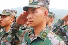 用生命担使命的新时代英雄战士