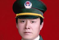 白木仁：和平年代依旧不惧刀枪炸药