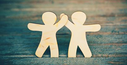 加快推进社会治理共同体建设