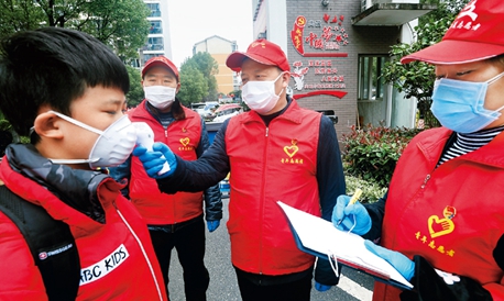 在经受大考中提升应对重大突发公共卫生事件能力