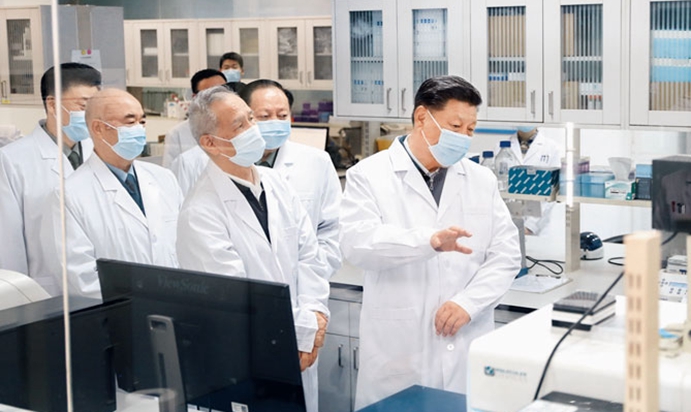 习近平：为打赢疫情防控阻击战提供强大科技支撑