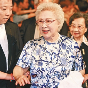 “人民艺术家”秦怡：银幕上不老的“青春之歌”