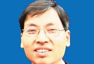 谭千秋：以生命保护学生