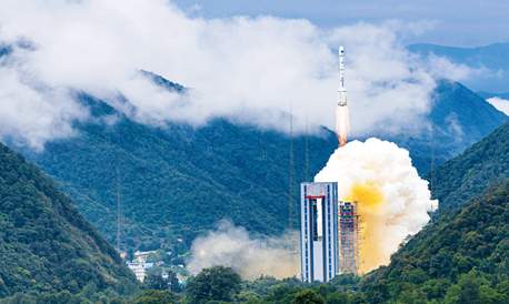 牢牢把握我国经济发展的科学指南