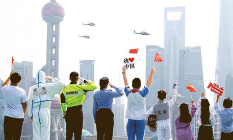 共和国丰碑永远铭刻