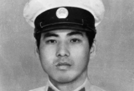 陈鸽：黄继光式的英雄民警