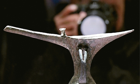 为文化自信提供坚实支撑