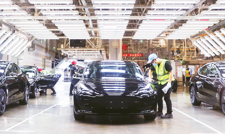 把新发展理念贯穿发展全过程和各领域