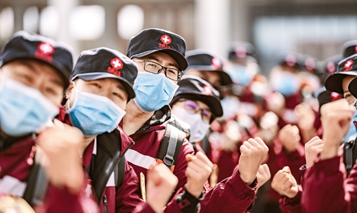 新华网：习近平礼赞“医者仁心”