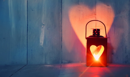 何妍：不断净化党内政治生态