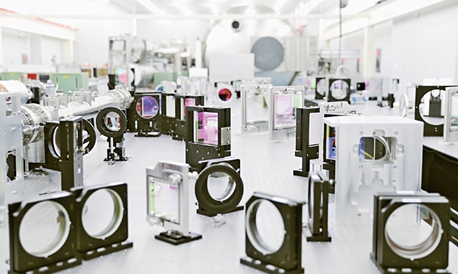 加快建设高水平人才高地