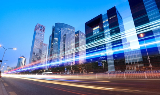 王晖：紧紧抓住经济建设这个中心