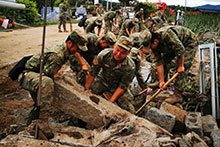 永远冲不垮的“堤坝”