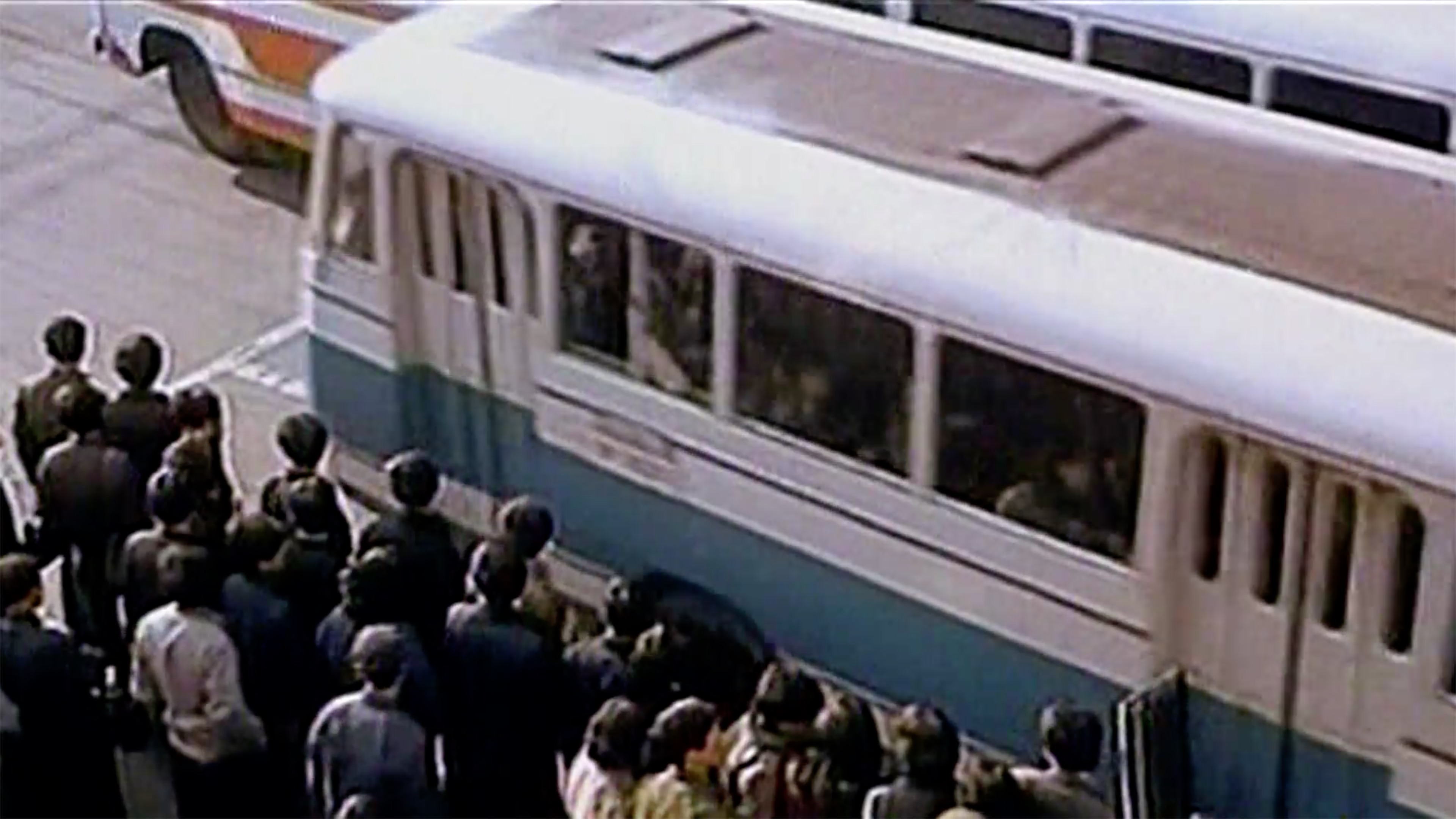 党的十二大提出“建设有中国特色的社会主义”重大命题