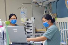 从城市到村庄，感受医务工作者的除夕