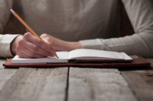 街巷穿行“邮政绿”